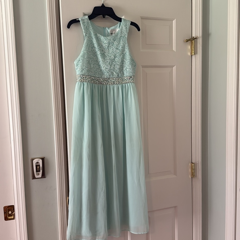 Gorgeous Rare Editions Girls Formal Dress